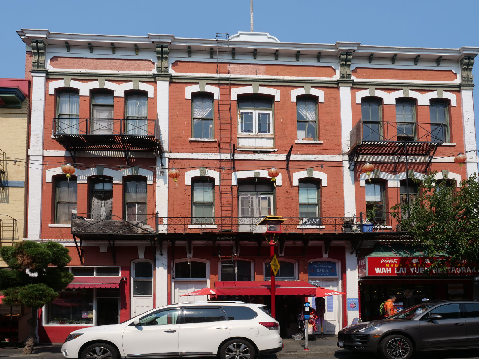The Chines Consolidated Benevolent Society building, 554-562 Fisgard Street, was built in 1885 by architect John Teague, a member of Victoria-Columbia Lodge No. 1 [photo: Mark Anderson]