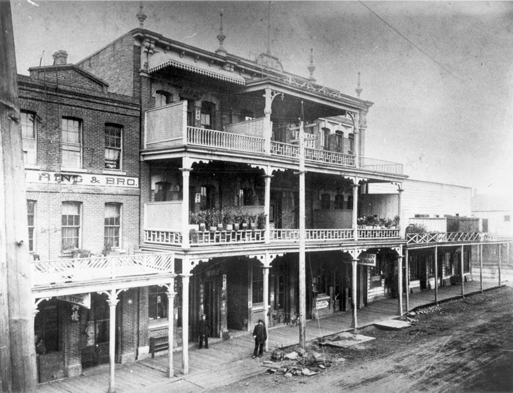 A photo, circa 1890, of the Chinese Consolidated Benevolent Association building, 554-562 Fisgard Street, which was built in 1885 by architect John Teague, a member of Victoria-Columbia Lodge No. 1 [B.C. Archives photo D-05246]